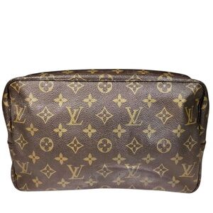 ✨🛍️ Louis Vuitton Monogram Trousse Toilette 28